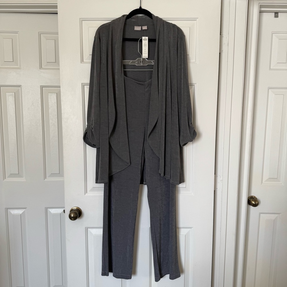 Chico’s Travelers Jacket/Pants Gray Set